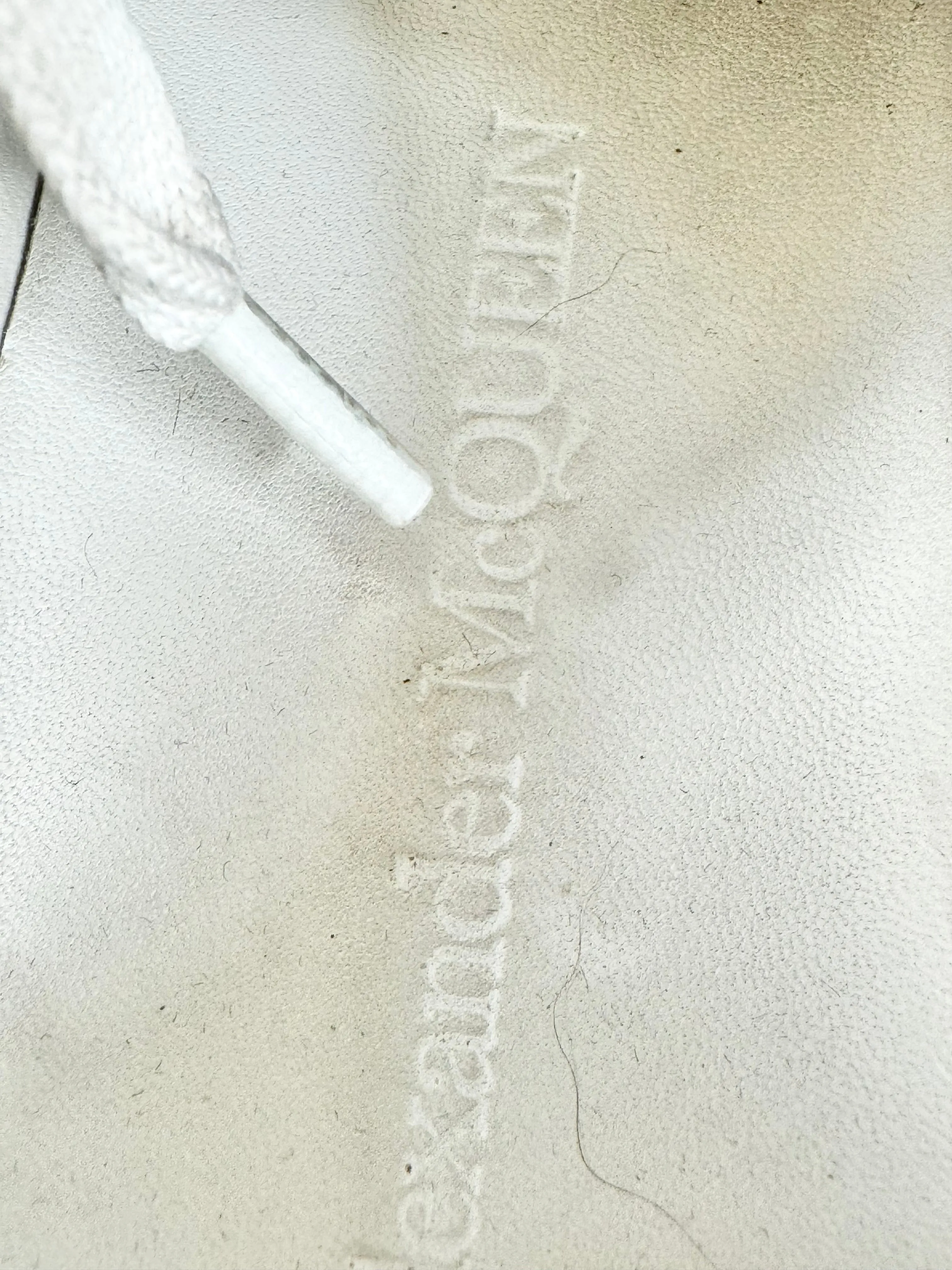 Alexander McQueen Oversized Spray Paint Sneakers - EU36