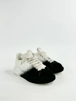 Alexander McQueen Oversized Spray Paint Sneakers - EU36