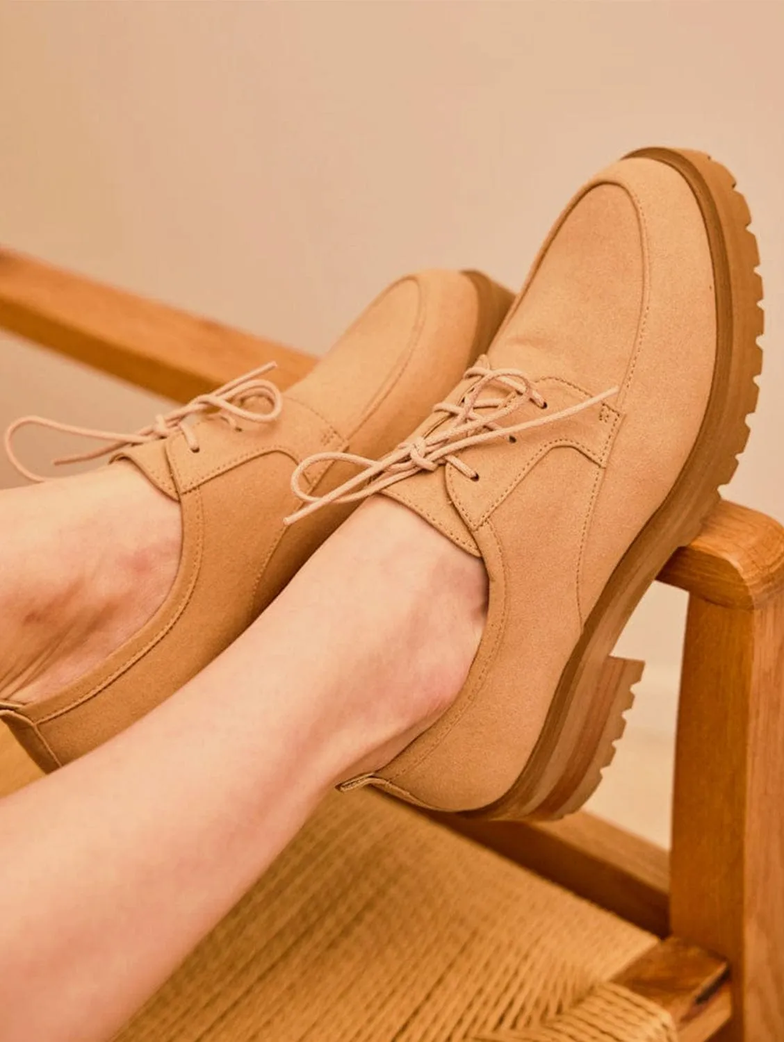 Camden Vegan Suede Recycled Lace Ups | Latte