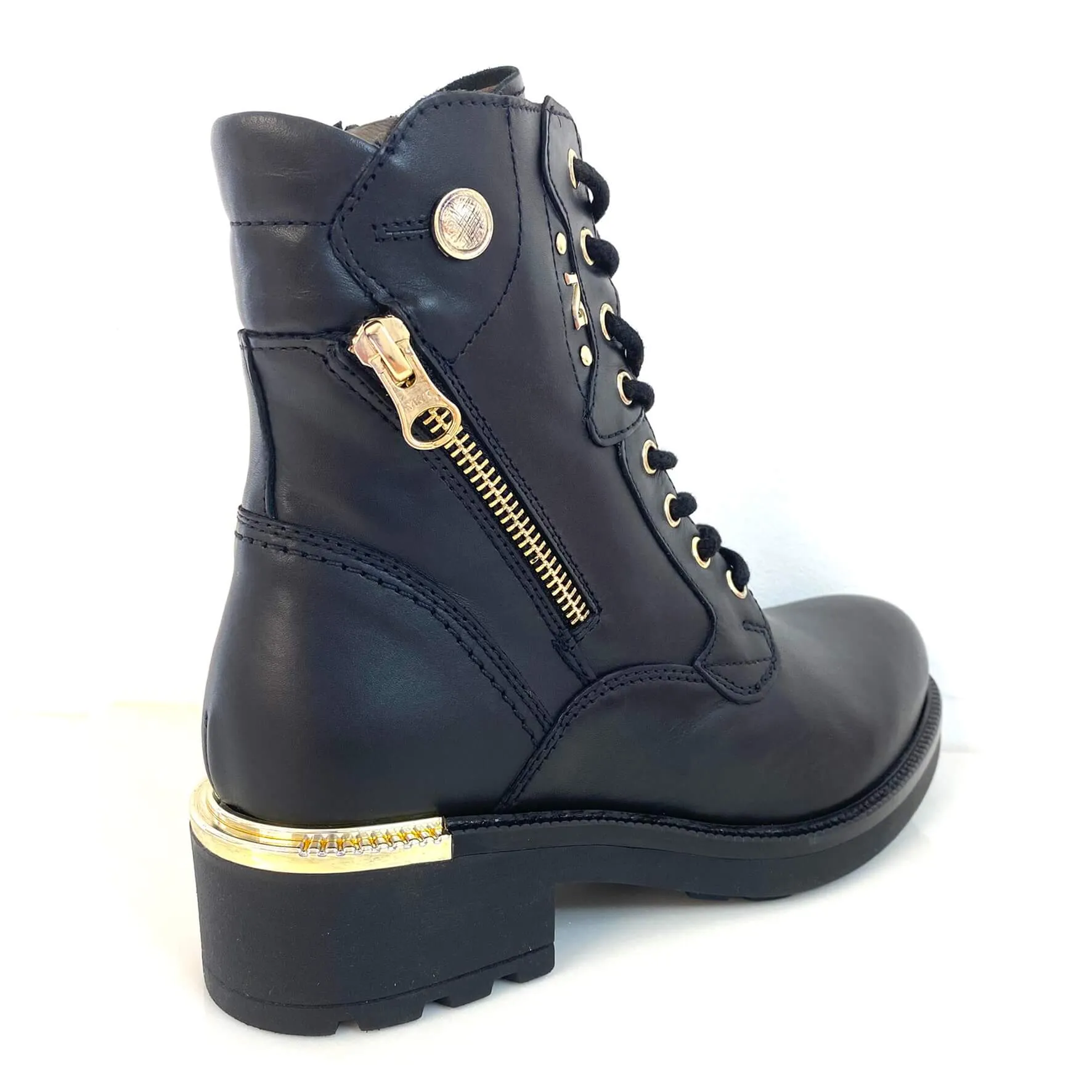 NeroGiardini Black Leather Lace Up Boots