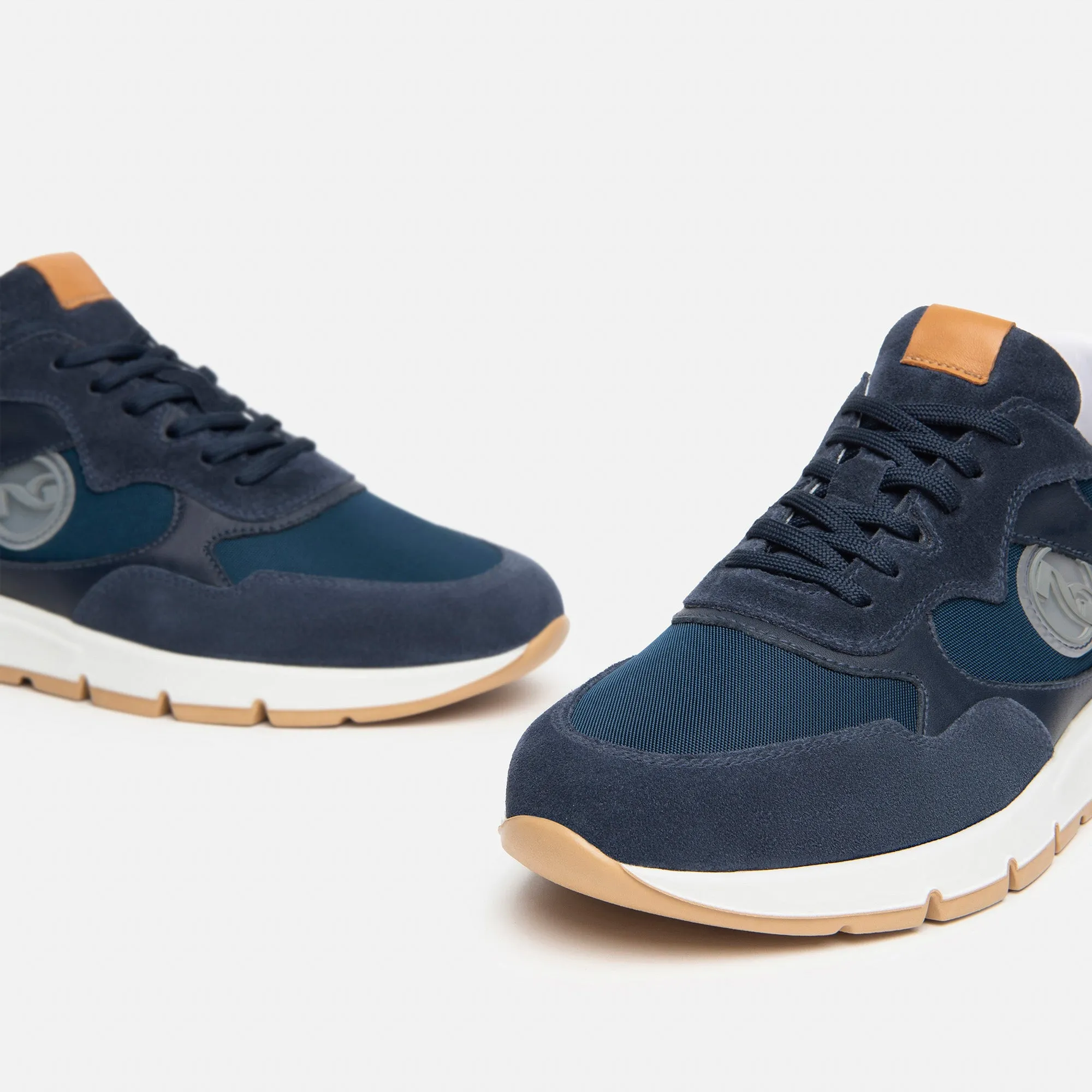 Nerogiardini E400191U21- Trainer