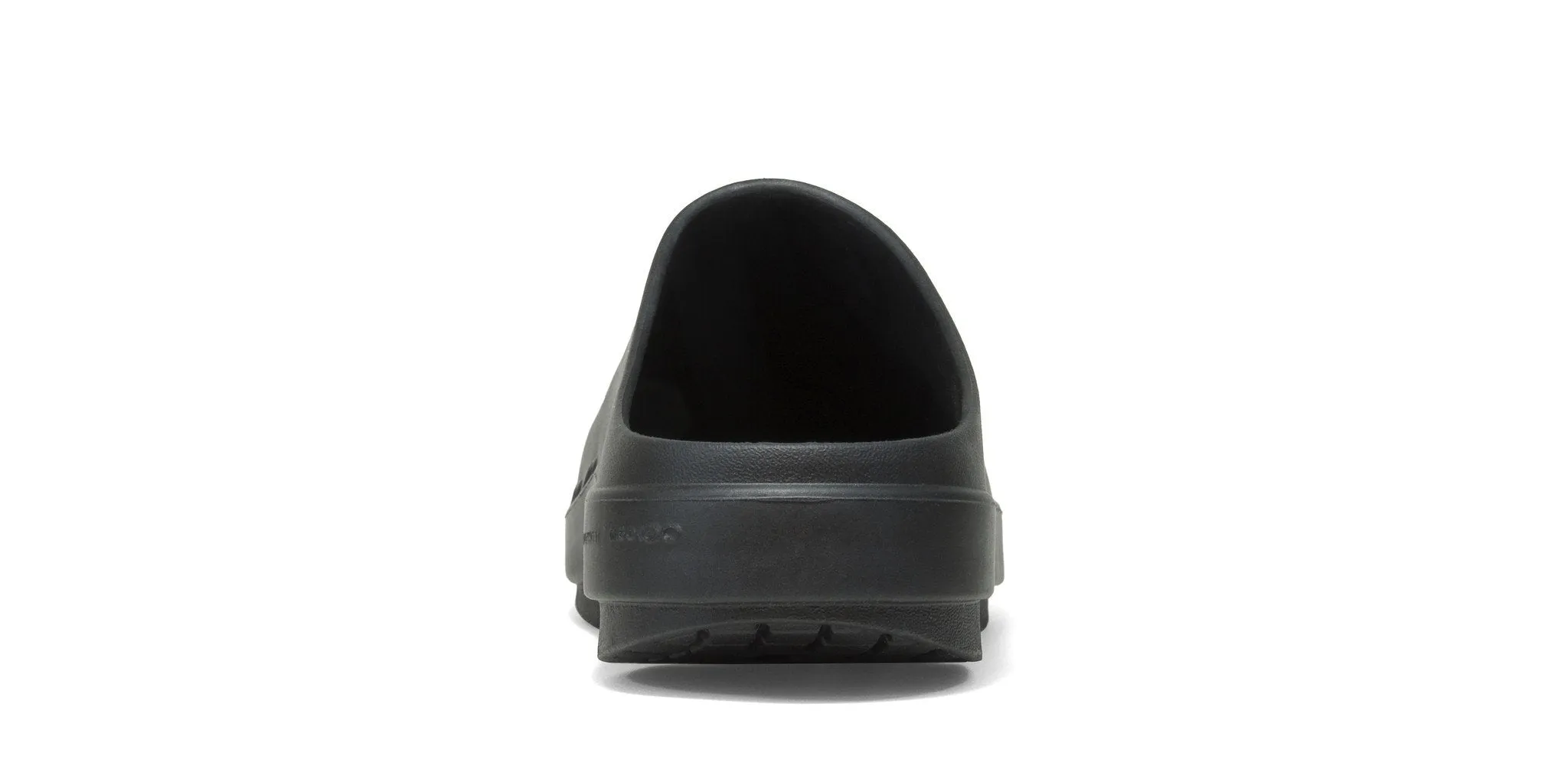 OOFOS Women's OOcloog Clog - Black