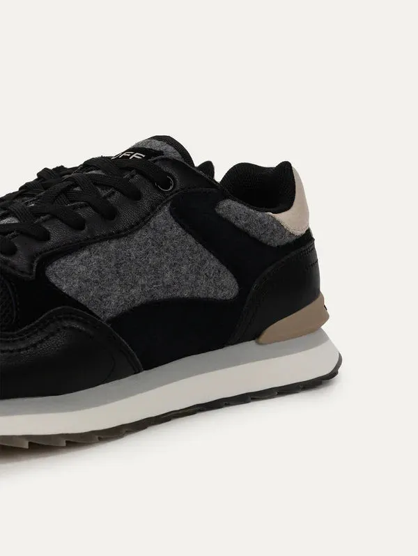 Reading Sneakers