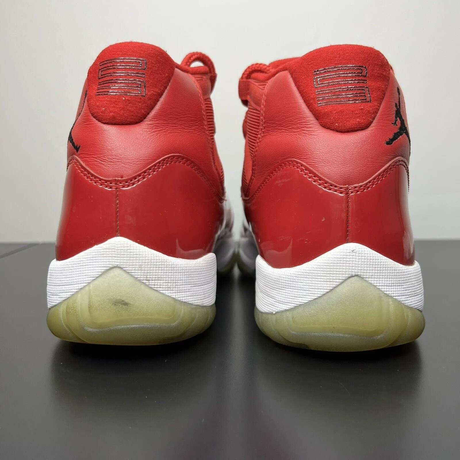 Size 9.5 - Jordan 11 Retro Win Like '96 2017