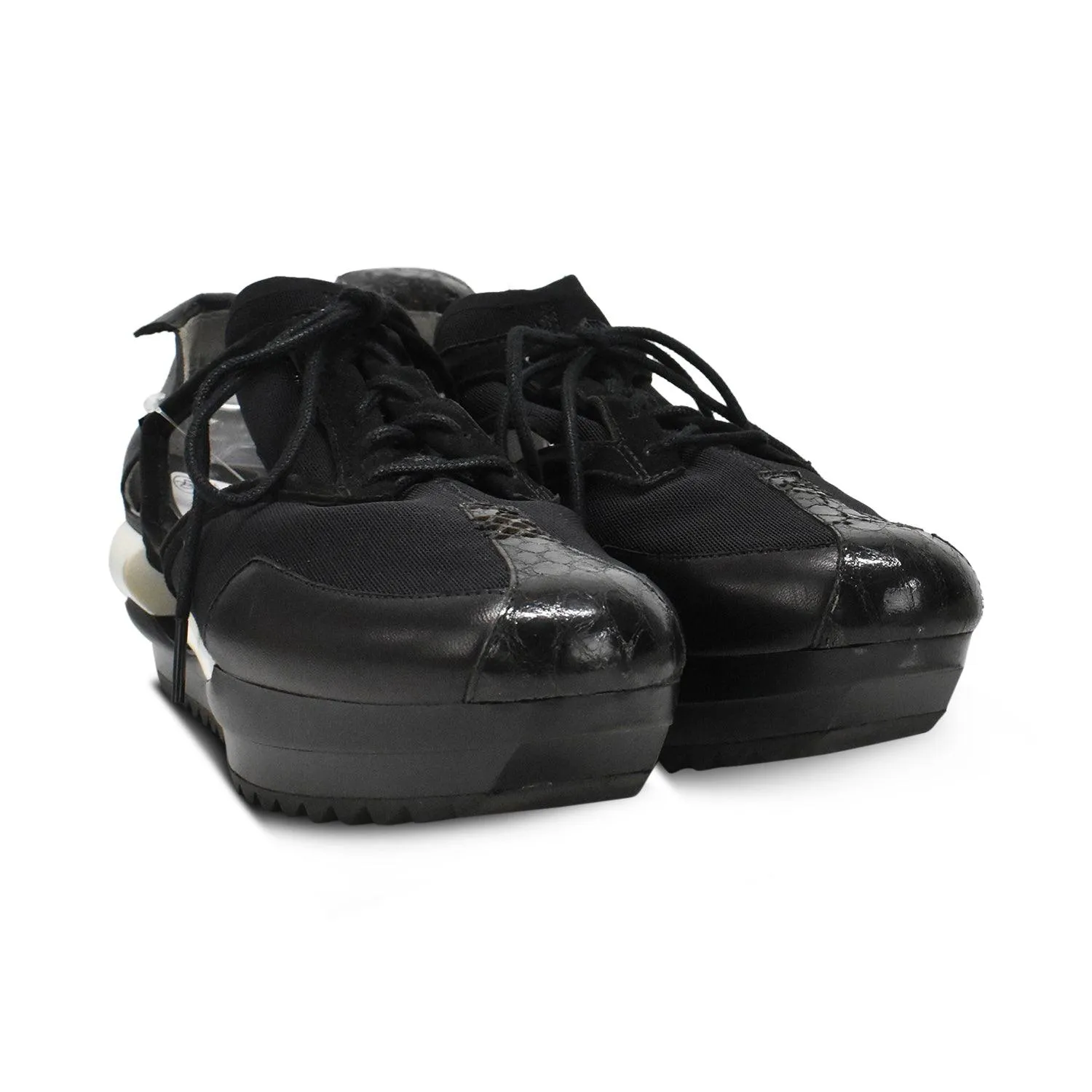 Y3 Sneakers - Women's 9